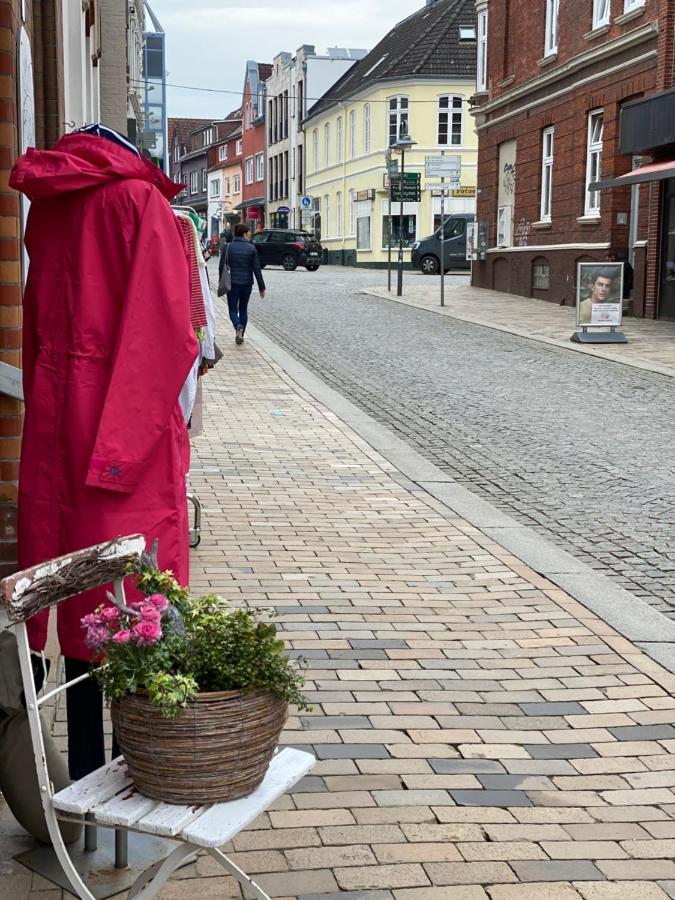 Ferienwohnung Hafenkoje Husum Husum  Exterior foto